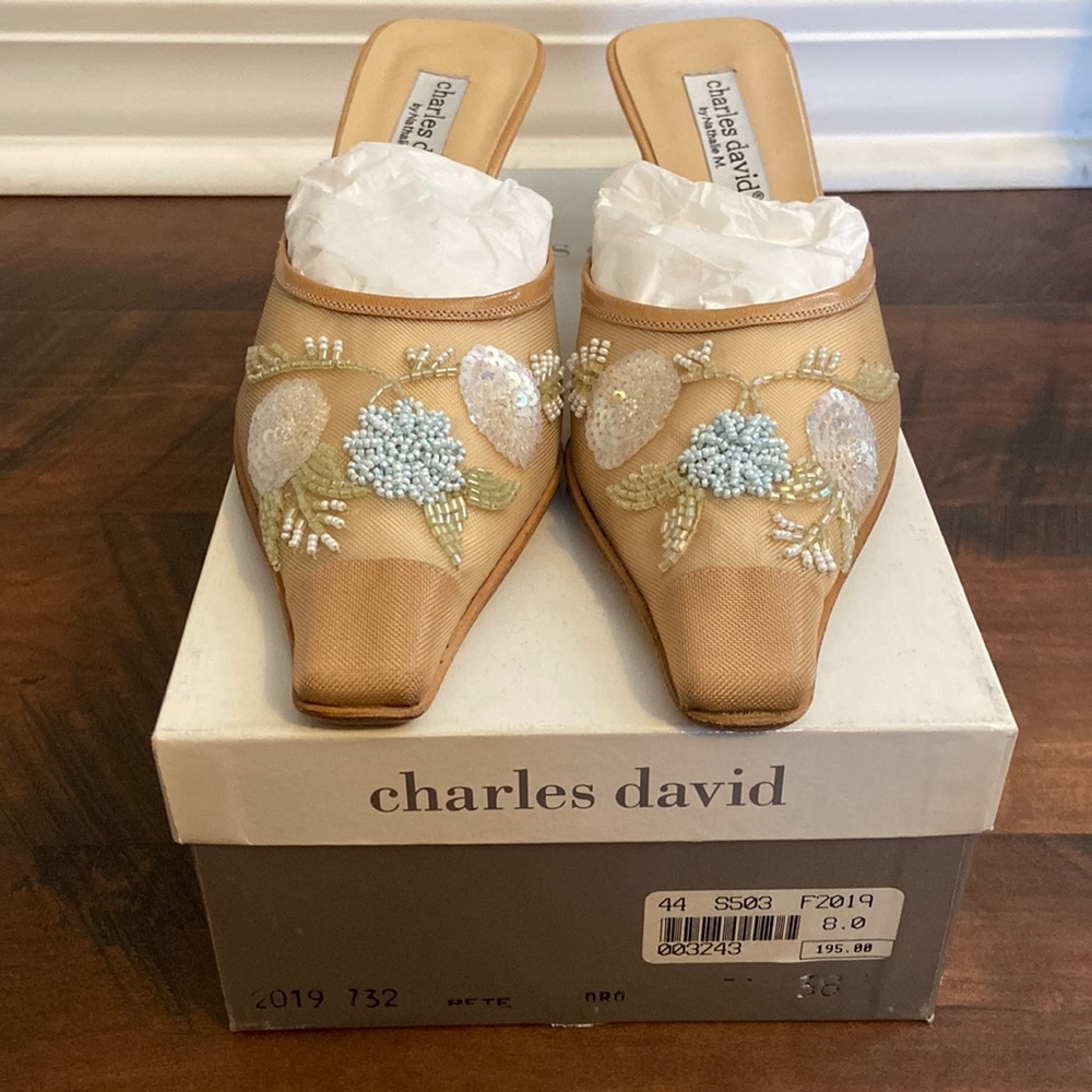 Charles David heels size 38